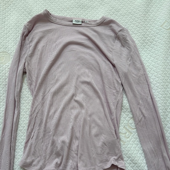 Aritzias Sunday best long sleeve - Picture 1 of 1